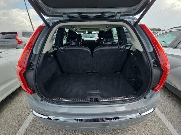 2025 Volvo XC90 B5 Core Bend OR