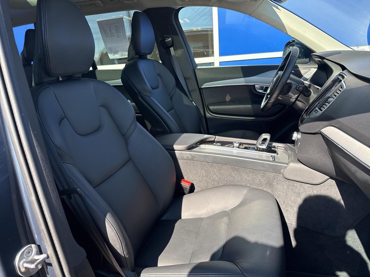 2025 Volvo XC90 B5 Core Bend OR