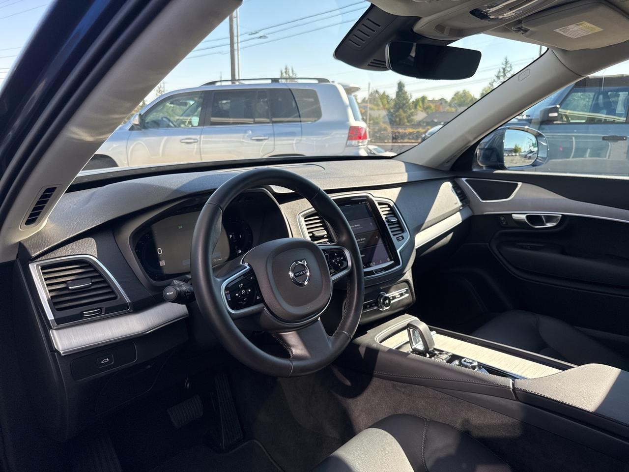 2025 Volvo XC90 B5 Core Bend OR