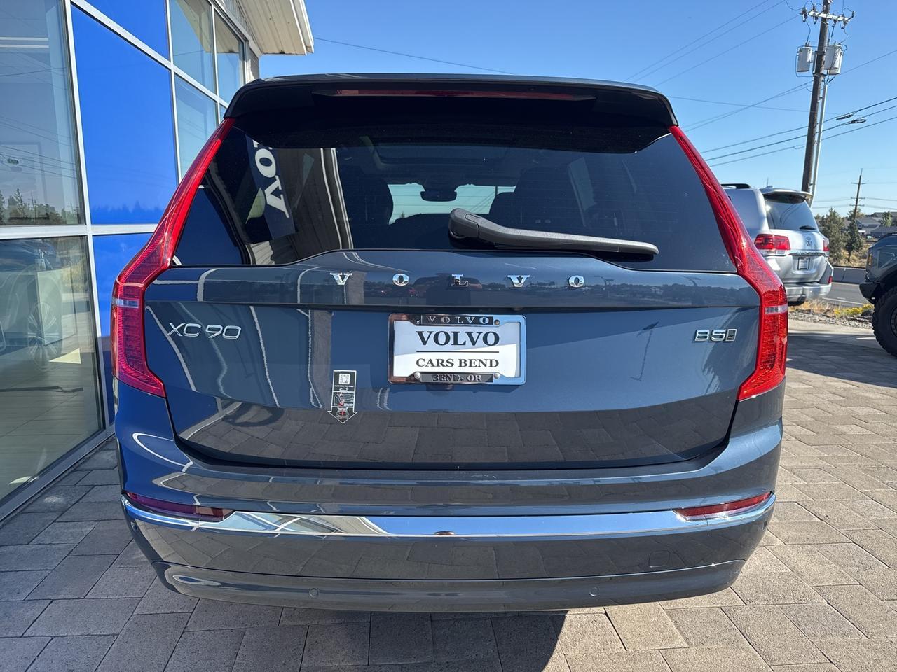 2025 Volvo XC90 B5 Core Bend OR