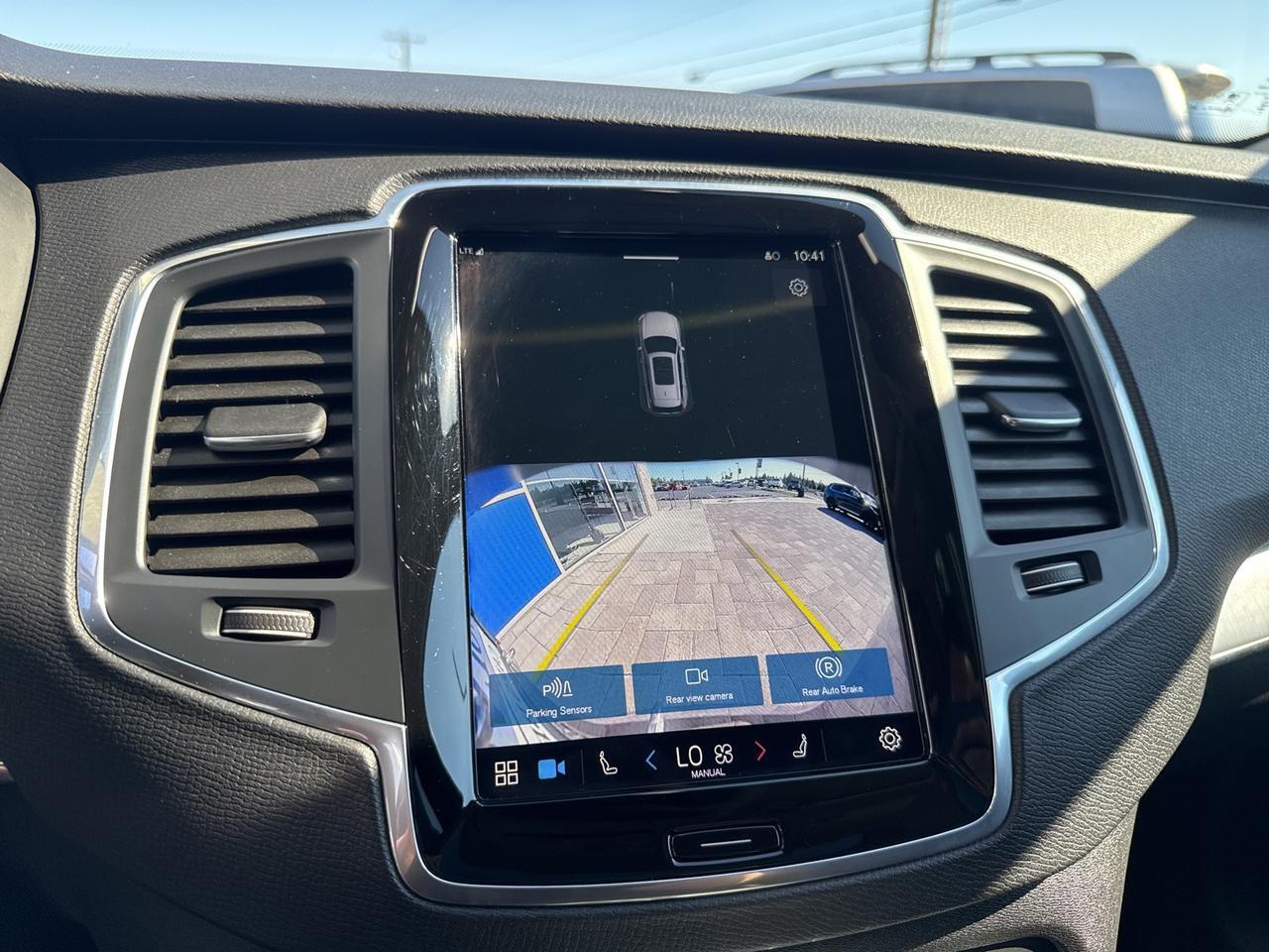 2025 Volvo XC90 B5 Core Bend OR