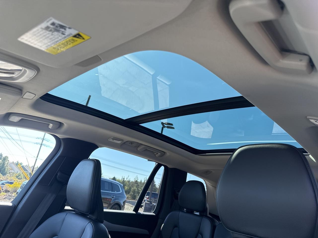 2025 Volvo XC90 B5 Core Bend OR