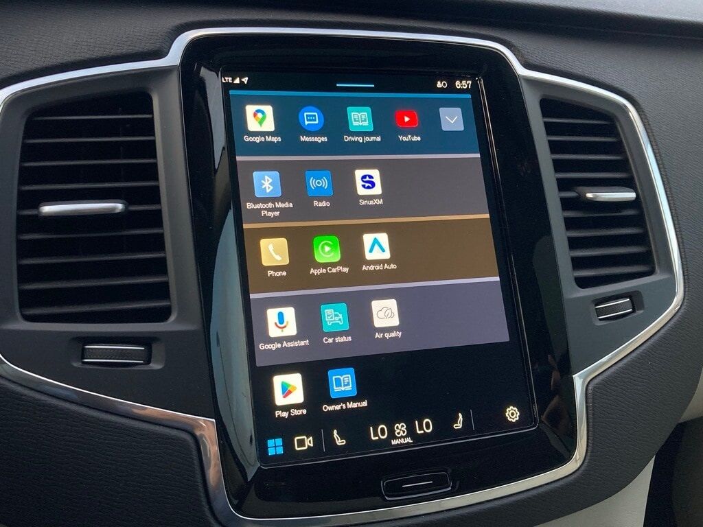 2025 Volvo XC90 B5 Core San Antonio TX