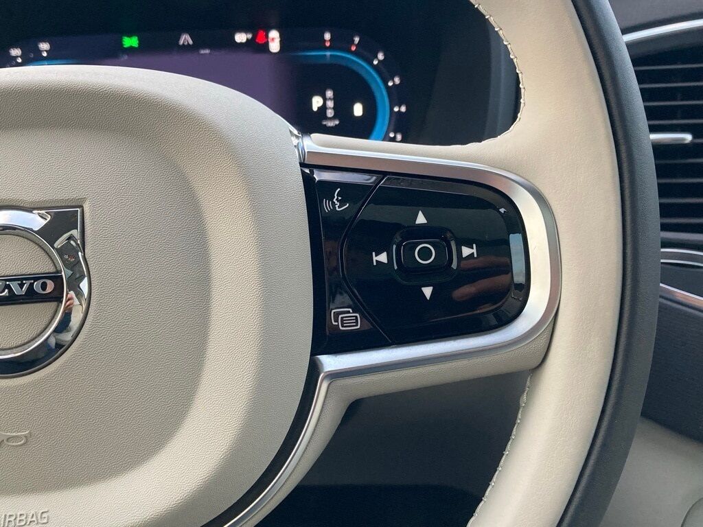2025 Volvo XC90 B5 Core San Antonio TX