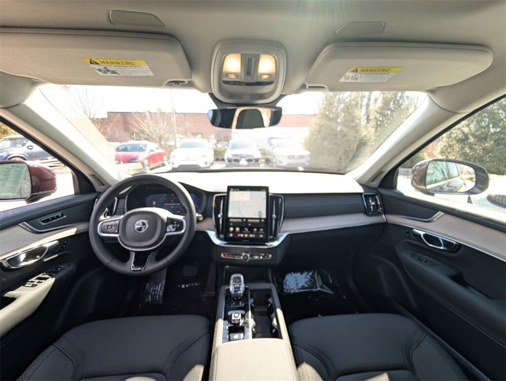 2025 Volvo XC90 B5 Core Hunt Valley MD