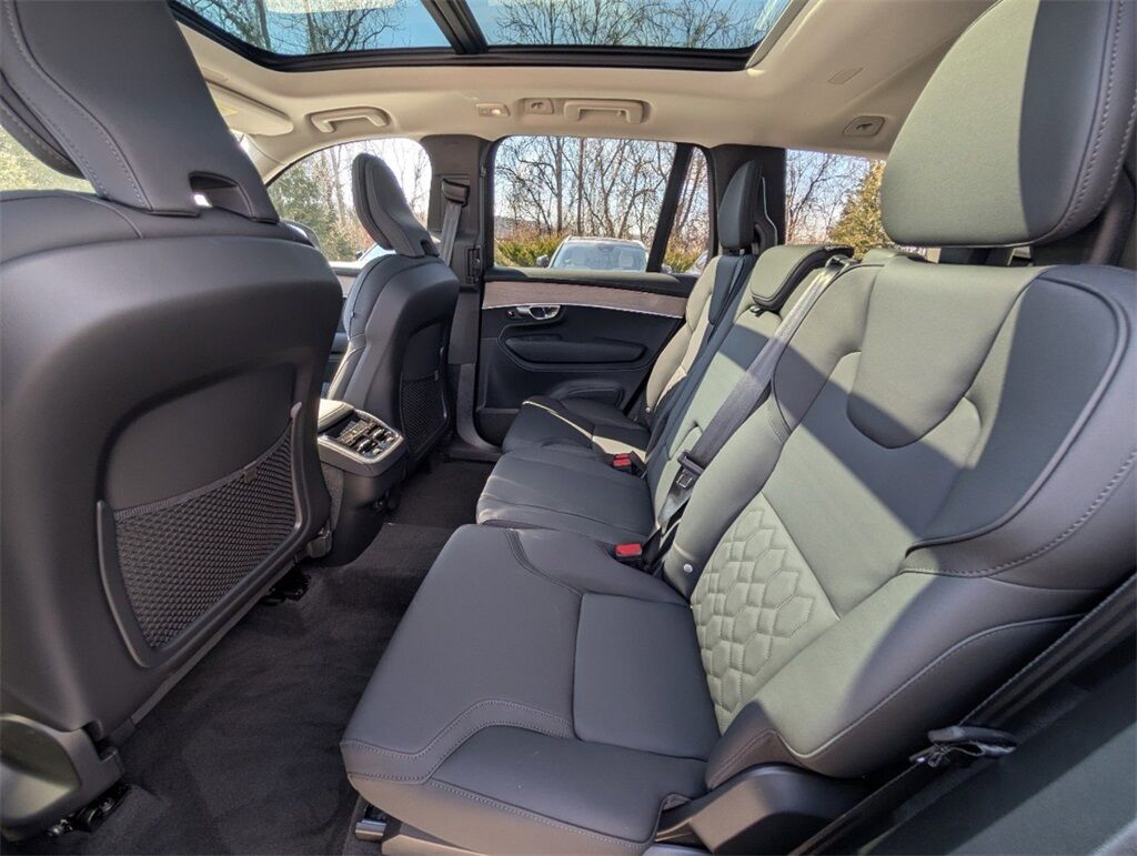 2025 Volvo XC90 B5 Core Hunt Valley MD