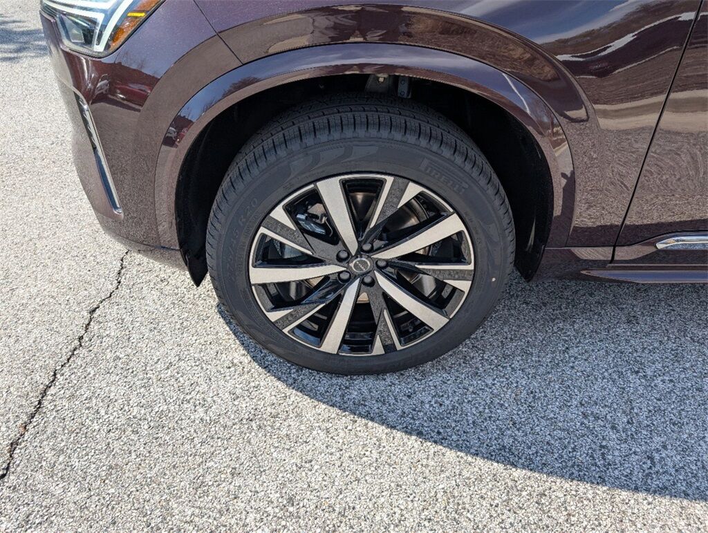 2025 Volvo XC90 B5 Core Hunt Valley MD