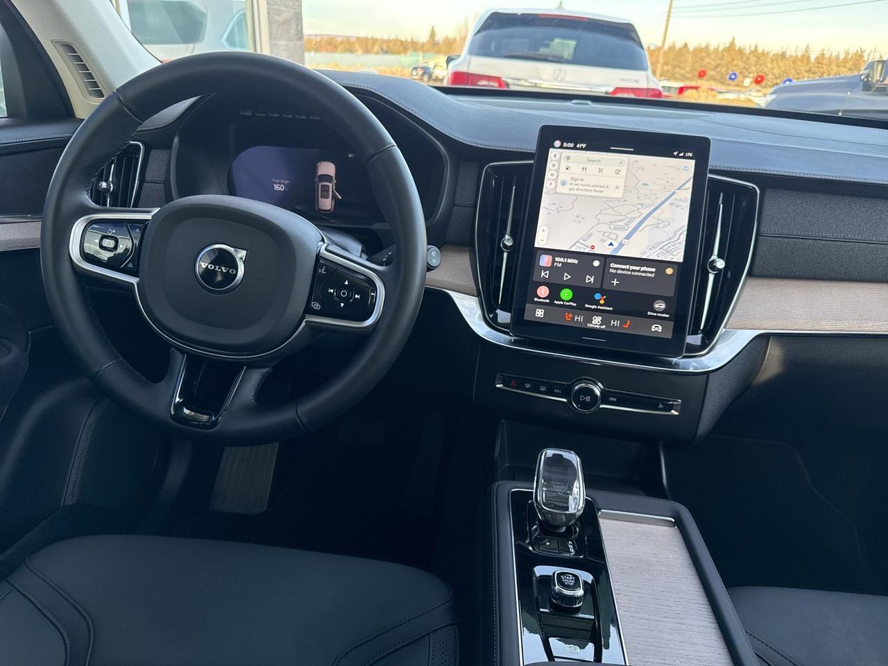 2025 Volvo XC90 B5 Plus Bend OR