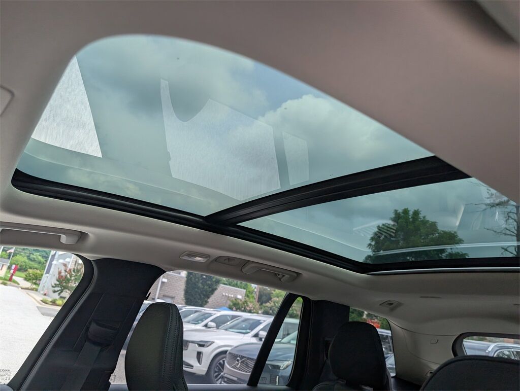 2025 Volvo XC90 B5 Plus Hunt Valley MD