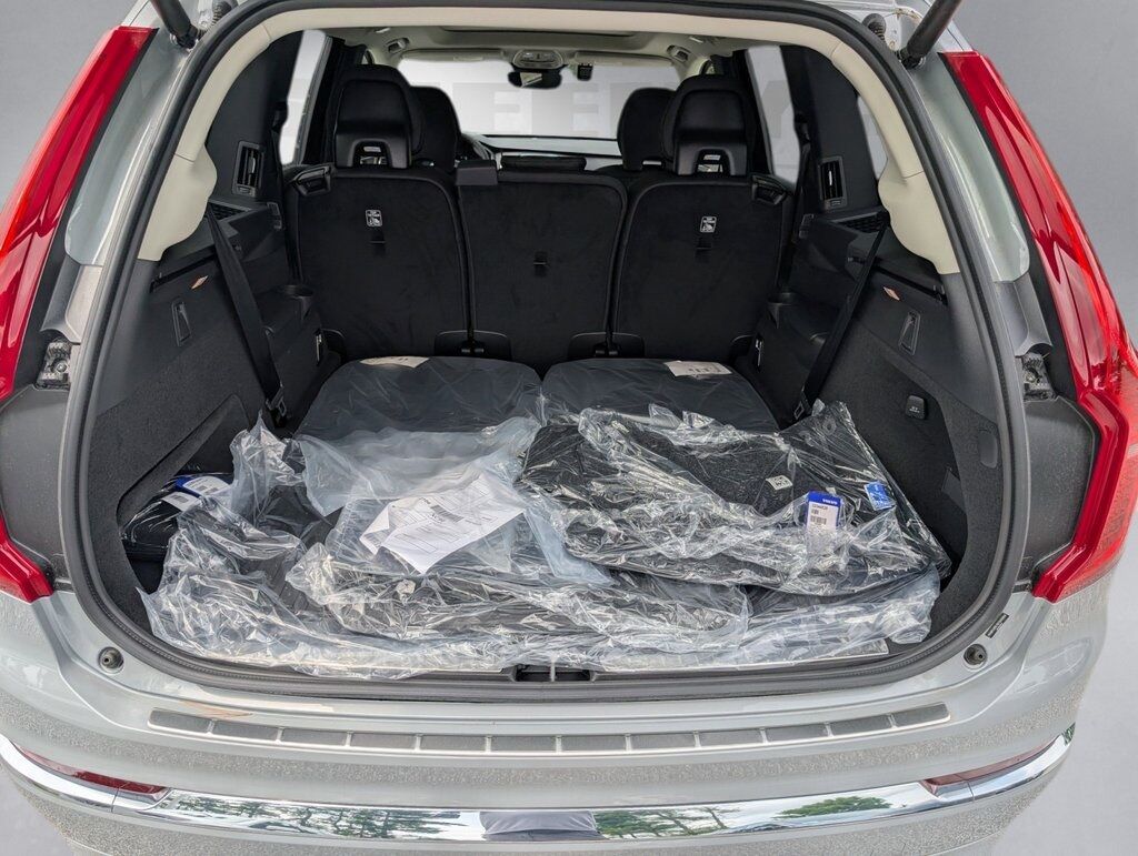 2025 Volvo XC90 B5 Plus Hunt Valley MD
