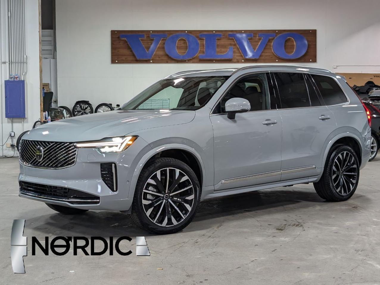 2025 Volvo XC90 B6 Hybrid AWD PLUS | High Performance Audio, Pilot Assist, 360 Cam *