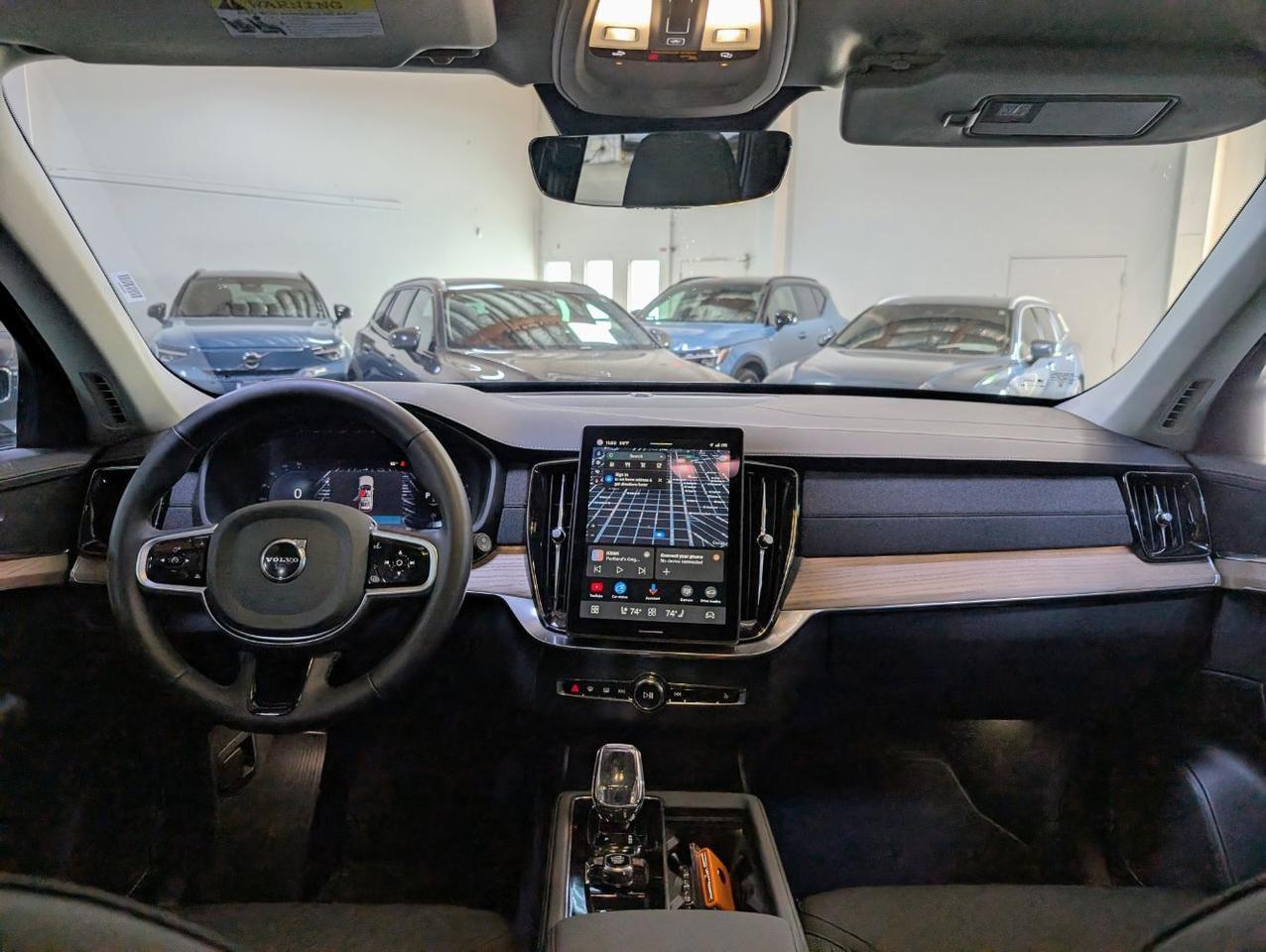 2025 Volvo XC90 B6 Hybrid AWD PLUS | High Performance Audio, Pilot Assist, 360 Cam, 4 Heated Seats & Wheel Portland OR