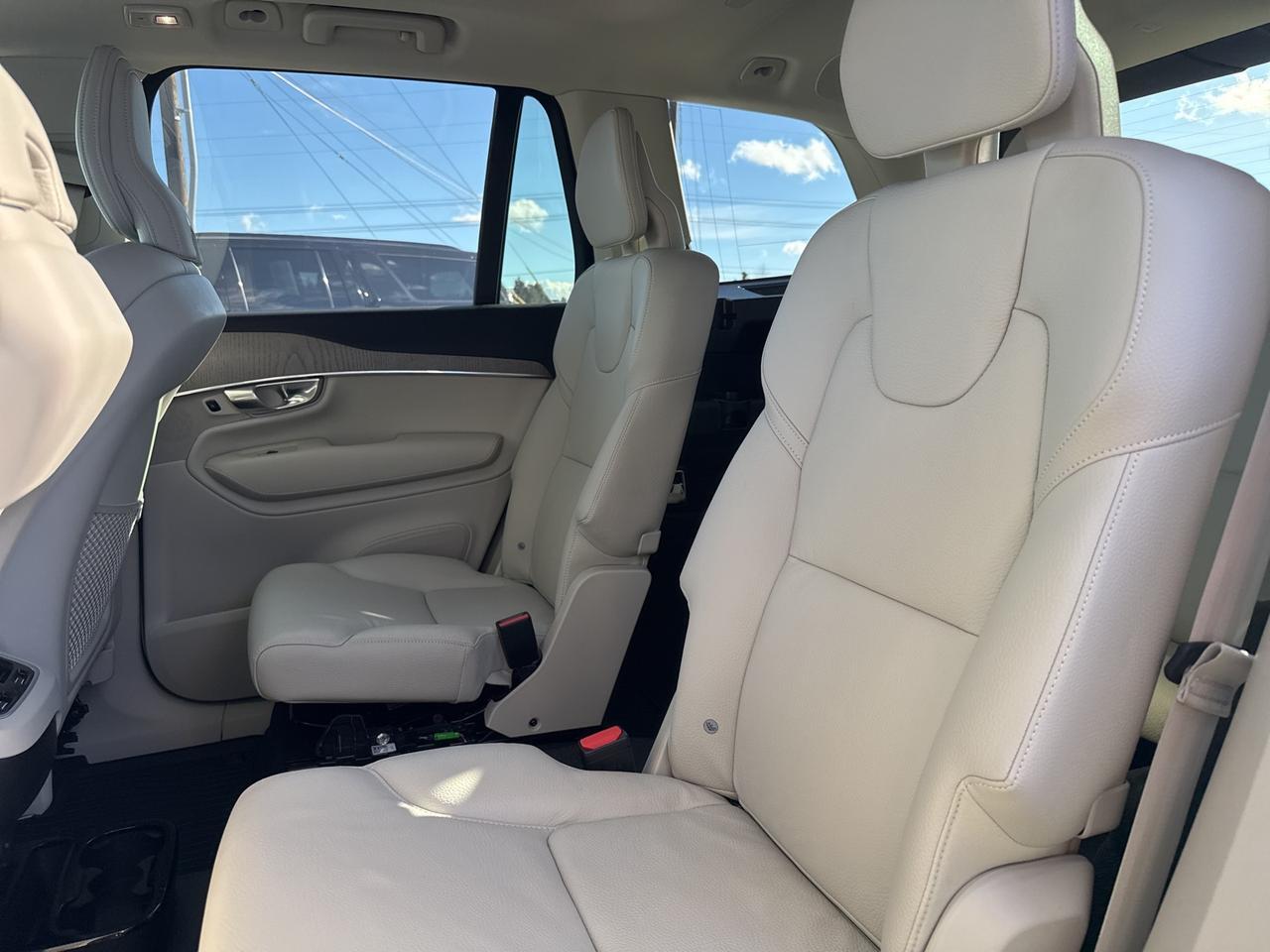 2025 Volvo XC90 B6 Plus 6-Seater Bend OR