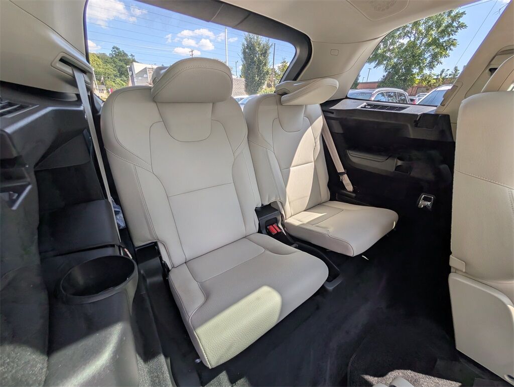 2025 Volvo XC90 B6 Plus 6-Seater Hunt Valley MD
