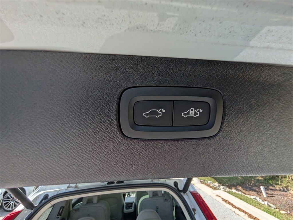 2025 Volvo XC90 B6 Plus 6-Seater Hunt Valley MD