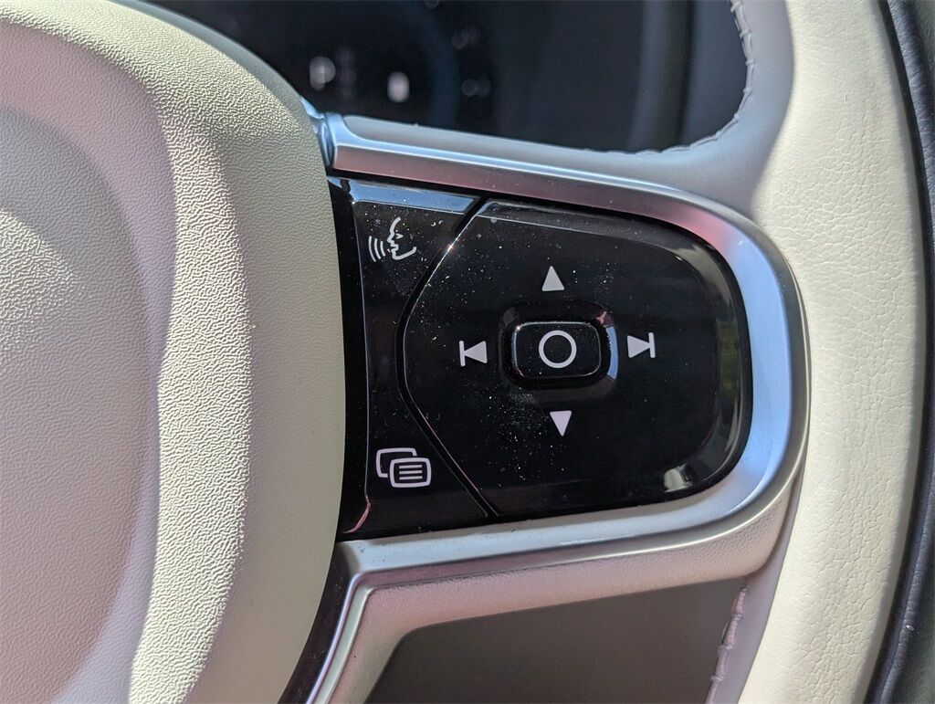 2025 Volvo XC90 B6 Plus 6-Seater Hunt Valley MD