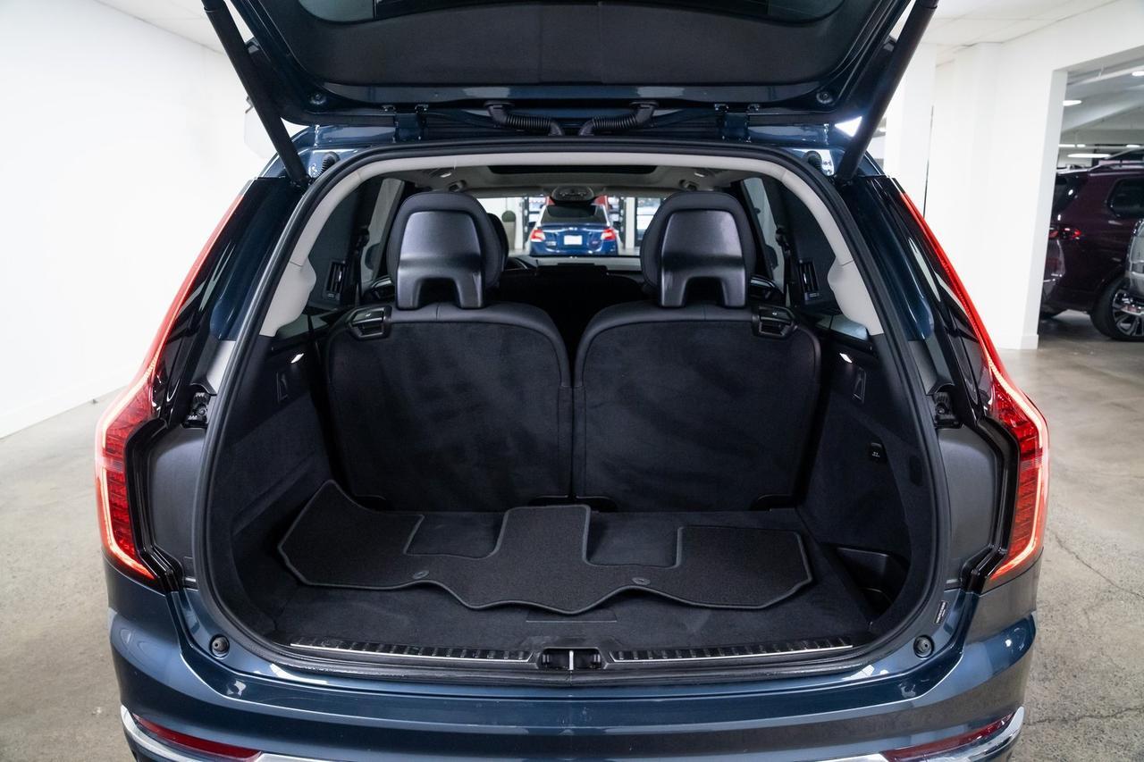 2025 Volvo XC90 B6 Plus 7-Seater 1 Owner Heated Seats Moonroof Portland OR