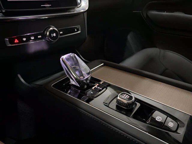 2025 Volvo XC90 B6 Plus 7-Seater 2025.5 Dallas TX