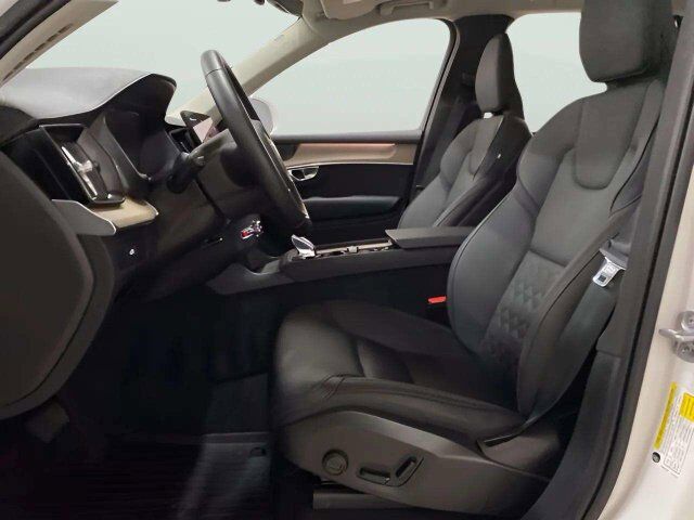2025 Volvo XC90 B6 Plus 7-Seater 2025.5 Dallas TX