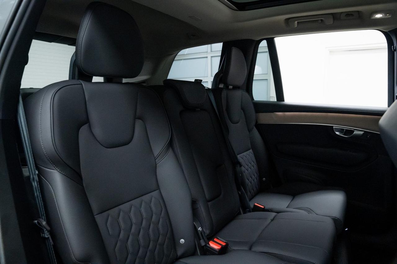 2025 Volvo XC90 B6 Plus 7-Seater Adaptive Cruise Surround View Camera Portland OR