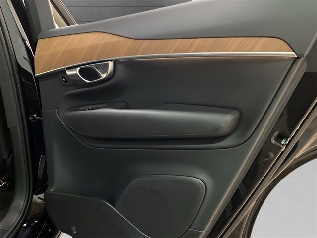 2025 Volvo XC90 B6 Plus 7-Seater Dallas TX
