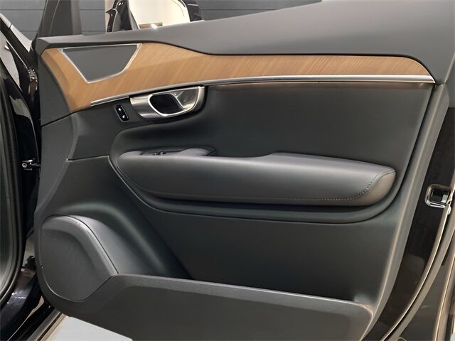 2025 Volvo XC90 B6 Plus 7-Seater Dallas TX
