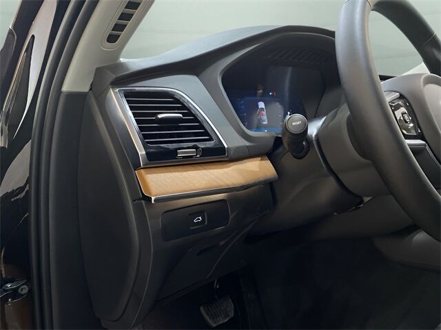 2025 Volvo XC90 B6 Plus 7-Seater Dallas TX