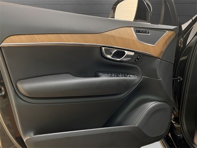 2025 Volvo XC90 B6 Plus 7-Seater Dallas TX