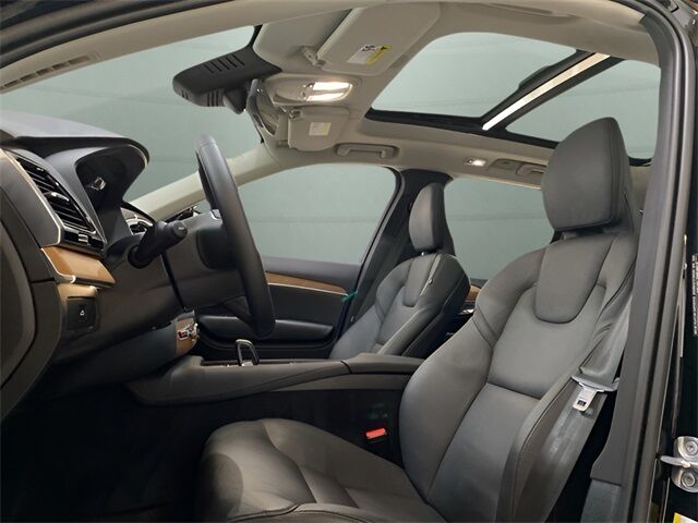 2025 Volvo XC90 B6 Plus 7-Seater Dallas TX