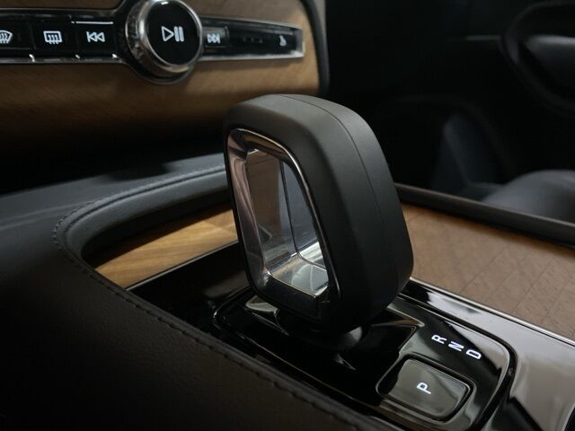 2025 Volvo XC90 B6 Plus 7-Seater Dallas TX