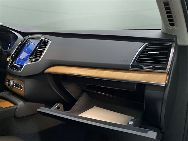 2025 Volvo XC90 B6 Plus 7-Seater Dallas TX