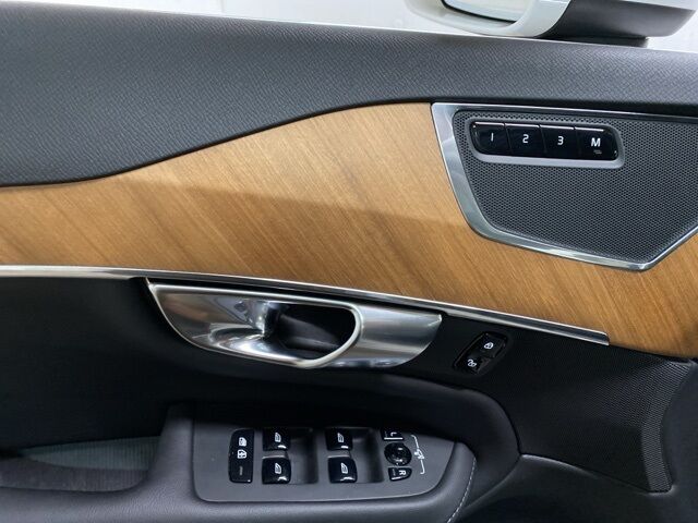 2025 Volvo XC90 B6 Plus 7-Seater Dallas TX