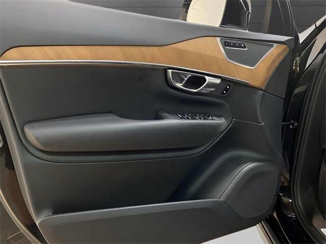 2025 Volvo XC90 B6 Plus 7-Seater Dallas TX
