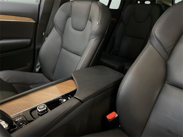 2025 Volvo XC90 B6 Plus 7-Seater Dallas TX