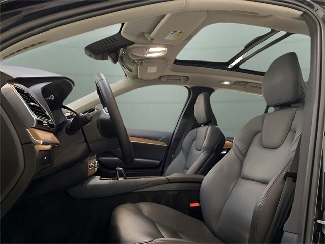 2025 Volvo XC90 B6 Plus 7-Seater Dallas TX