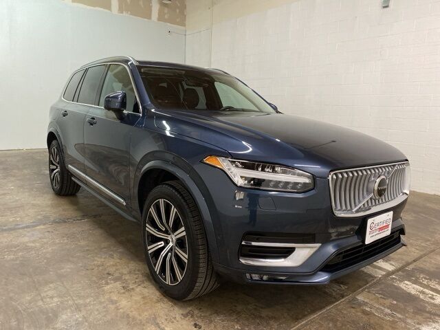 2025 Volvo XC90 B6 Plus 7-Seater
