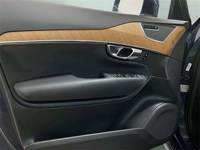 2025 Volvo XC90 B6 Plus 7-Seater Dallas TX