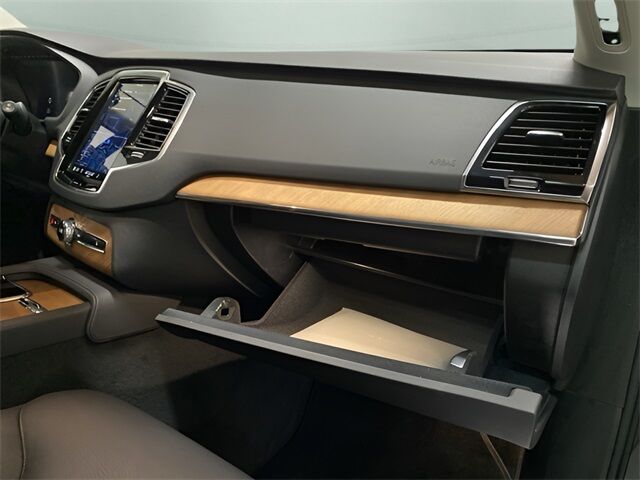 2025 Volvo XC90 B6 Plus 7-Seater Dallas TX
