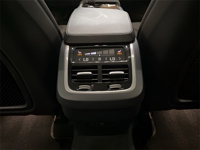 2025 Volvo XC90 B6 Plus 7-Seater Dallas TX