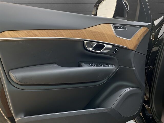 2025 Volvo XC90 B6 Plus 7-Seater Dallas TX