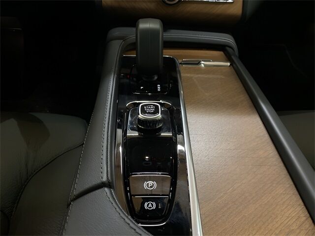 2025 Volvo XC90 B6 Plus 7-Seater Dallas TX