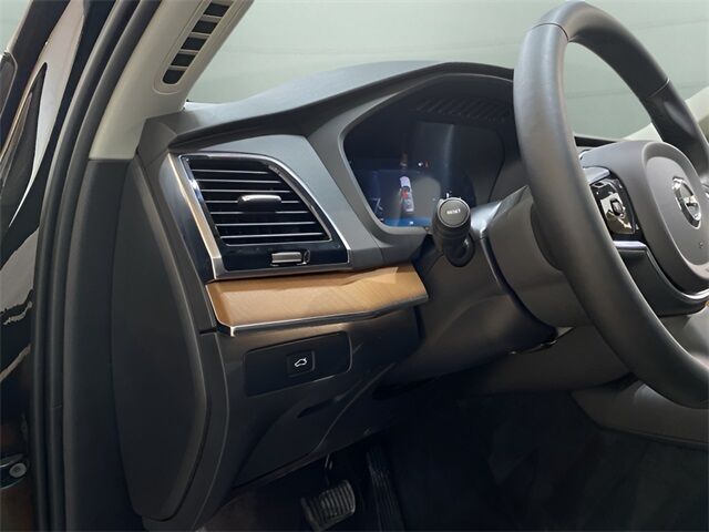 2025 Volvo XC90 B6 Plus 7-Seater Dallas TX