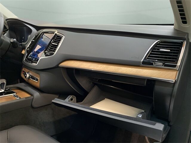 2025 Volvo XC90 B6 Plus 7-Seater Dallas TX