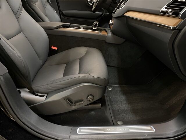 2025 Volvo XC90 B6 Plus 7-Seater Dallas TX