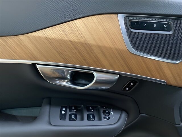 2025 Volvo XC90 B6 Plus 7-Seater Dallas TX