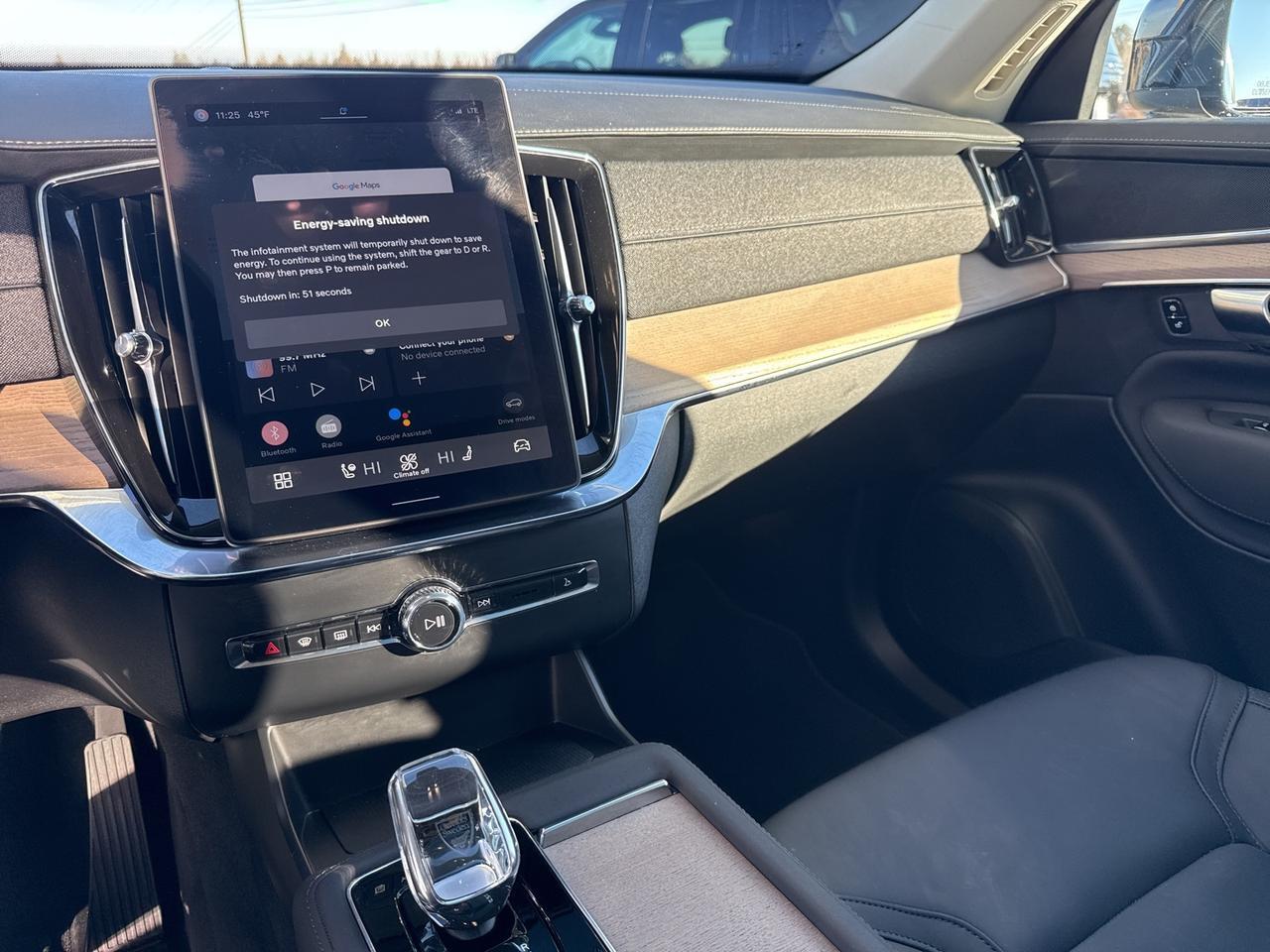 2025 Volvo XC90 B6 Plus 7-Seater Bend OR