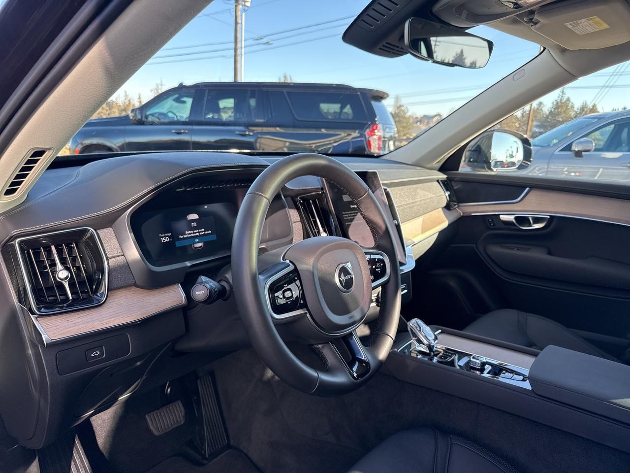2025 Volvo XC90 B6 Plus 7-Seater Bend OR
