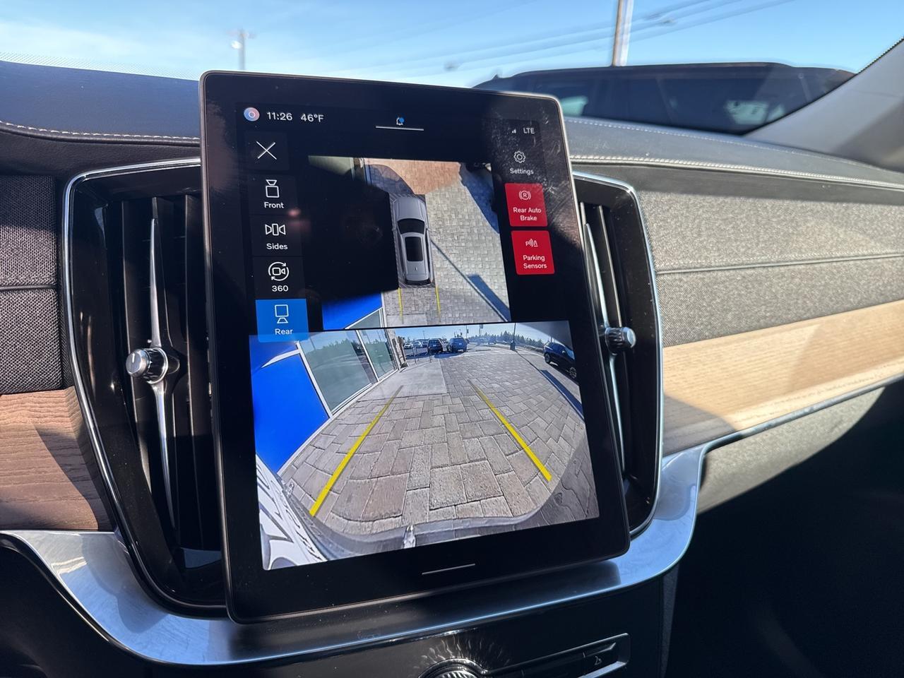 2025 Volvo XC90 B6 Plus 7-Seater Bend OR