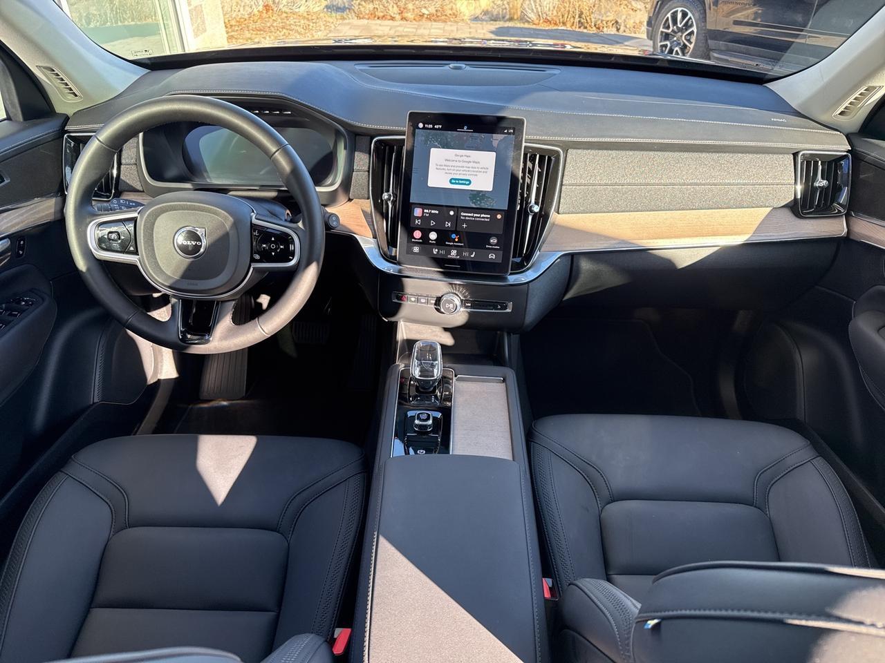 2025 Volvo XC90 B6 Plus 7-Seater Bend OR