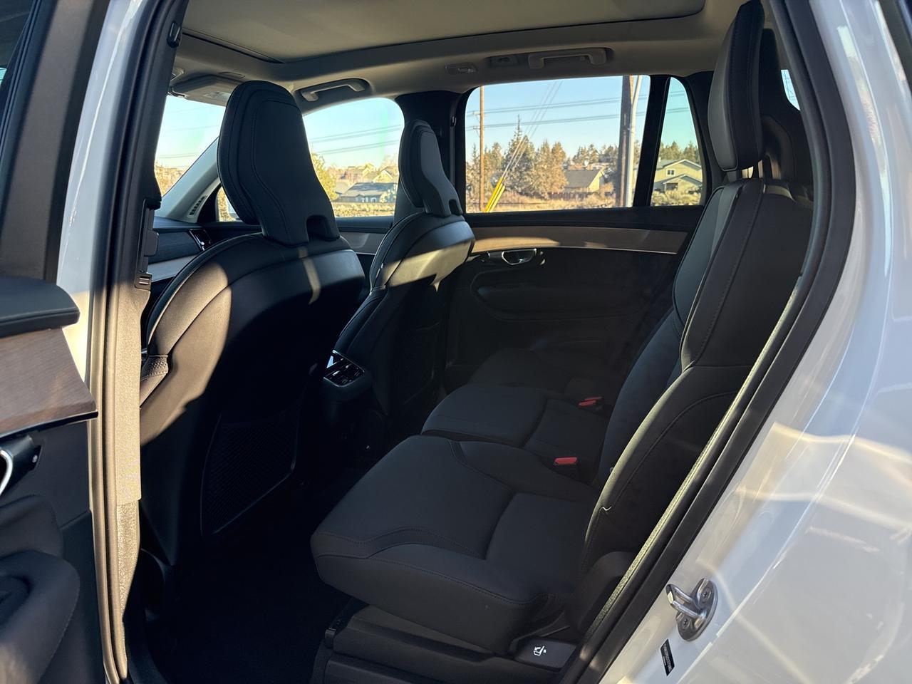 2025 Volvo XC90 B6 Plus 7-Seater Bend OR